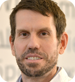 Gerhard-Kroenke_zoom